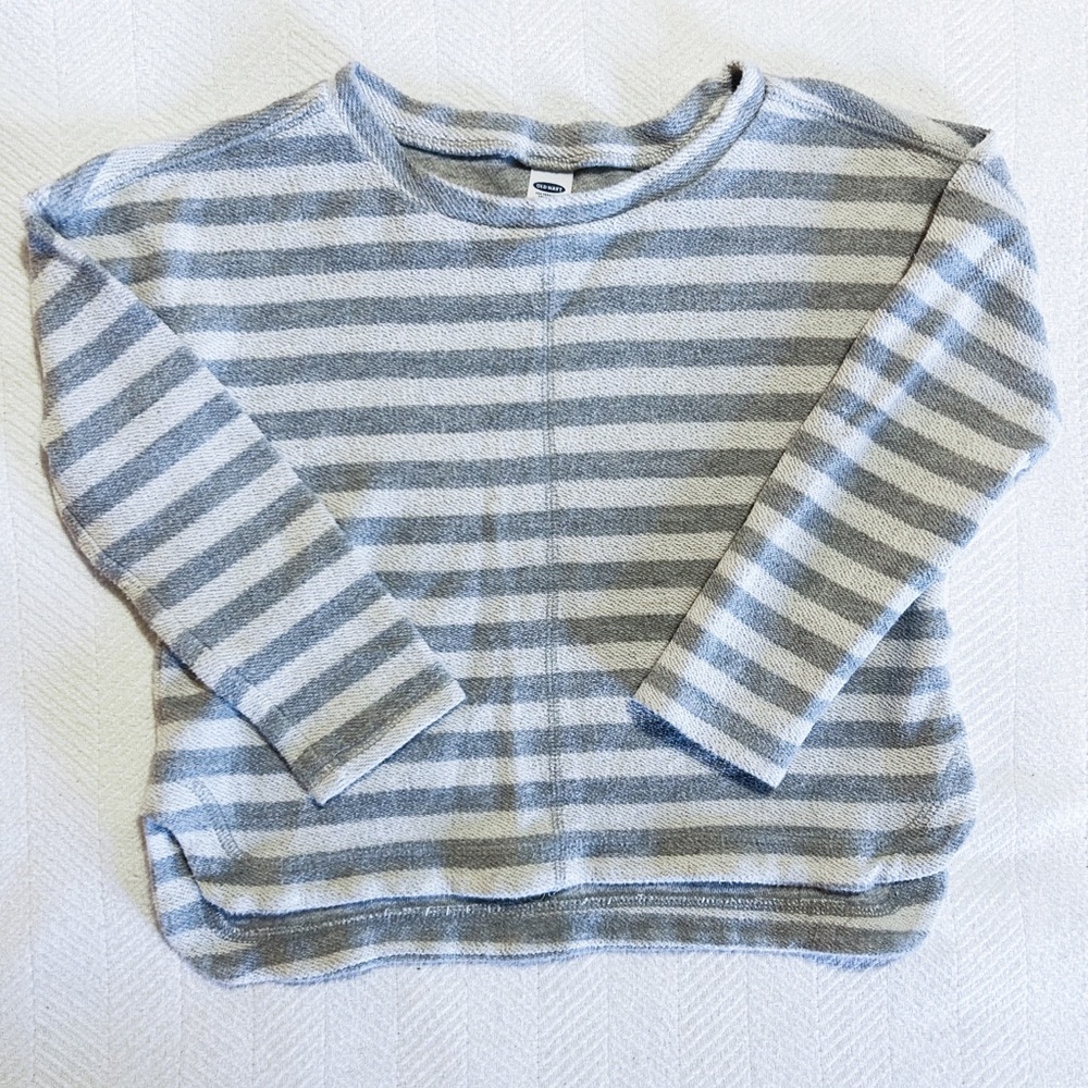 Old Navy Girls Striped Sweater Small 6 7 Gray White Terry clothe Fall Layers